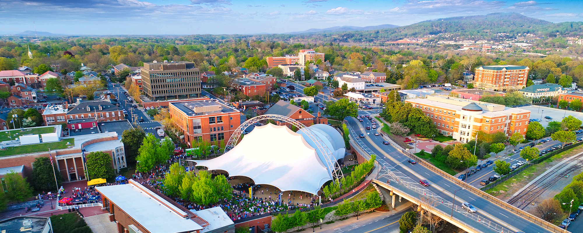 Dumpster rental in Charlottesville Virginia — Bradley's Dumpster Service